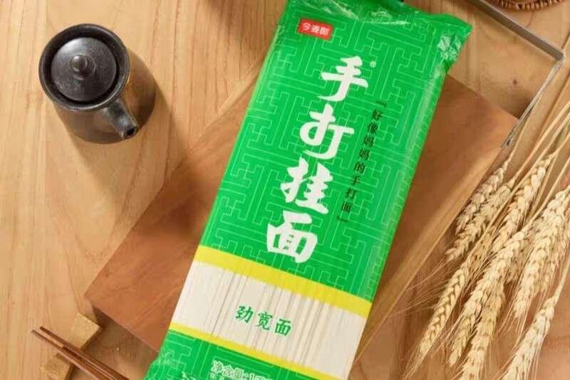 從“手打”到“1桶半”，“心機商標”的路該到頭了