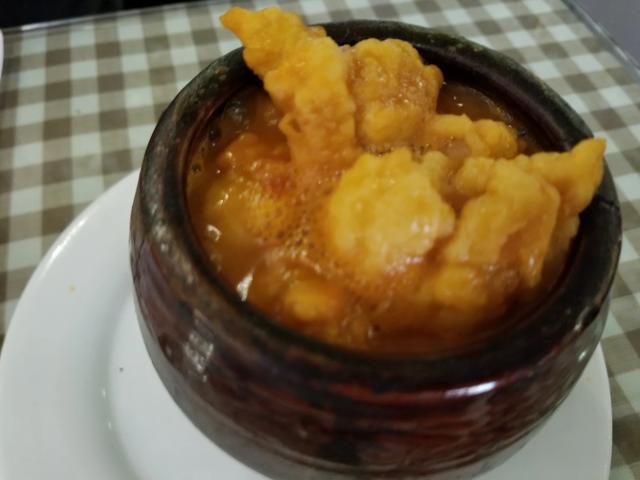 吃貨去哈爾濱一定要吃哪些當(dāng)?shù)氐男〕裕?></a></p>

<p>（5） 哈爾濱的燒烤也不錯(cuò)可以嘗嘗，哈爾濱的燒烤，碳烤居多，生肉烤制，烤出來的味道，對(duì)食材要求挺高，再就是調(diào)料來加入。有幾個(gè)店可以推薦，于家燒烤，道外北十八道街84.老味燒烤，安達(dá)街34號(hào)</p>
<p><a href=